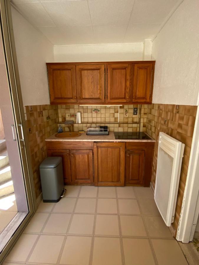 Studio Spacieux Avec Patio En Centre Ville Cavalaire-sur-Mer Dış mekan fotoğraf